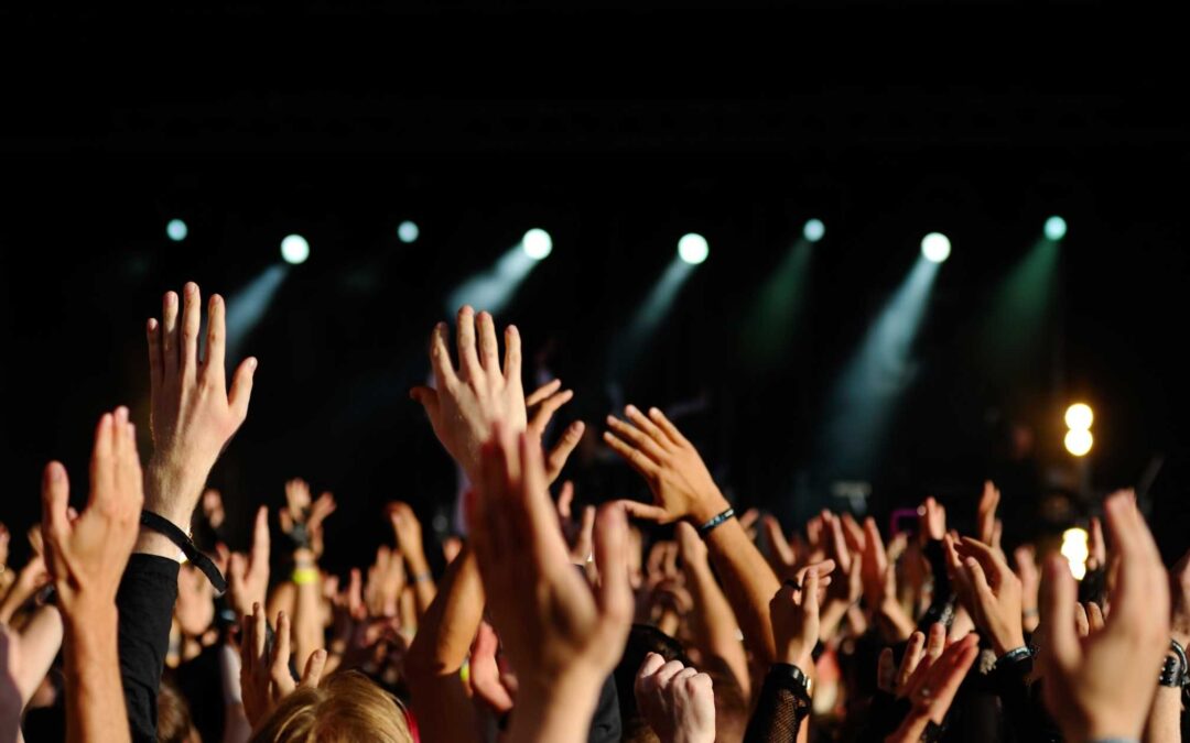 How Taylor Swift Marketing Builds Hype, Loyalty, and Billion-Dollar Buzz (and What B2B Brands Can Steal from It)